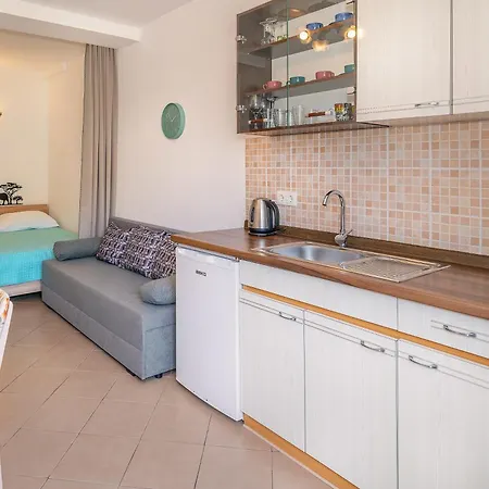 Magla With Terrace Apartman *