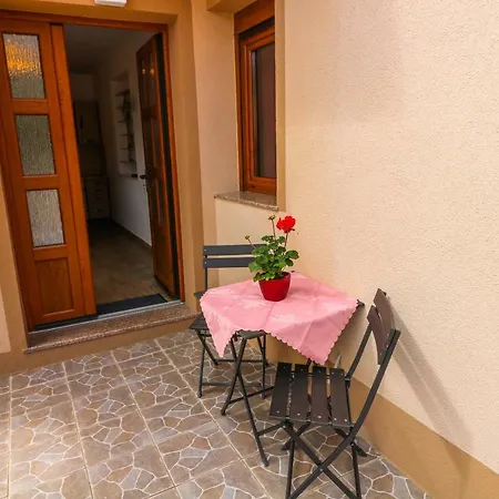 Magla With Terrace Baska (Krk)
