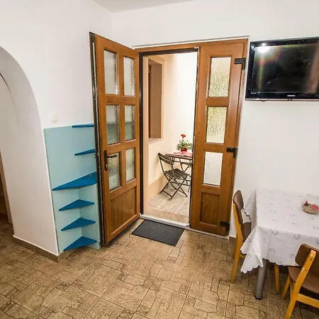 Magla With Terrace Baska (Krk)