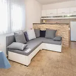 Magla With Terrace Apartament